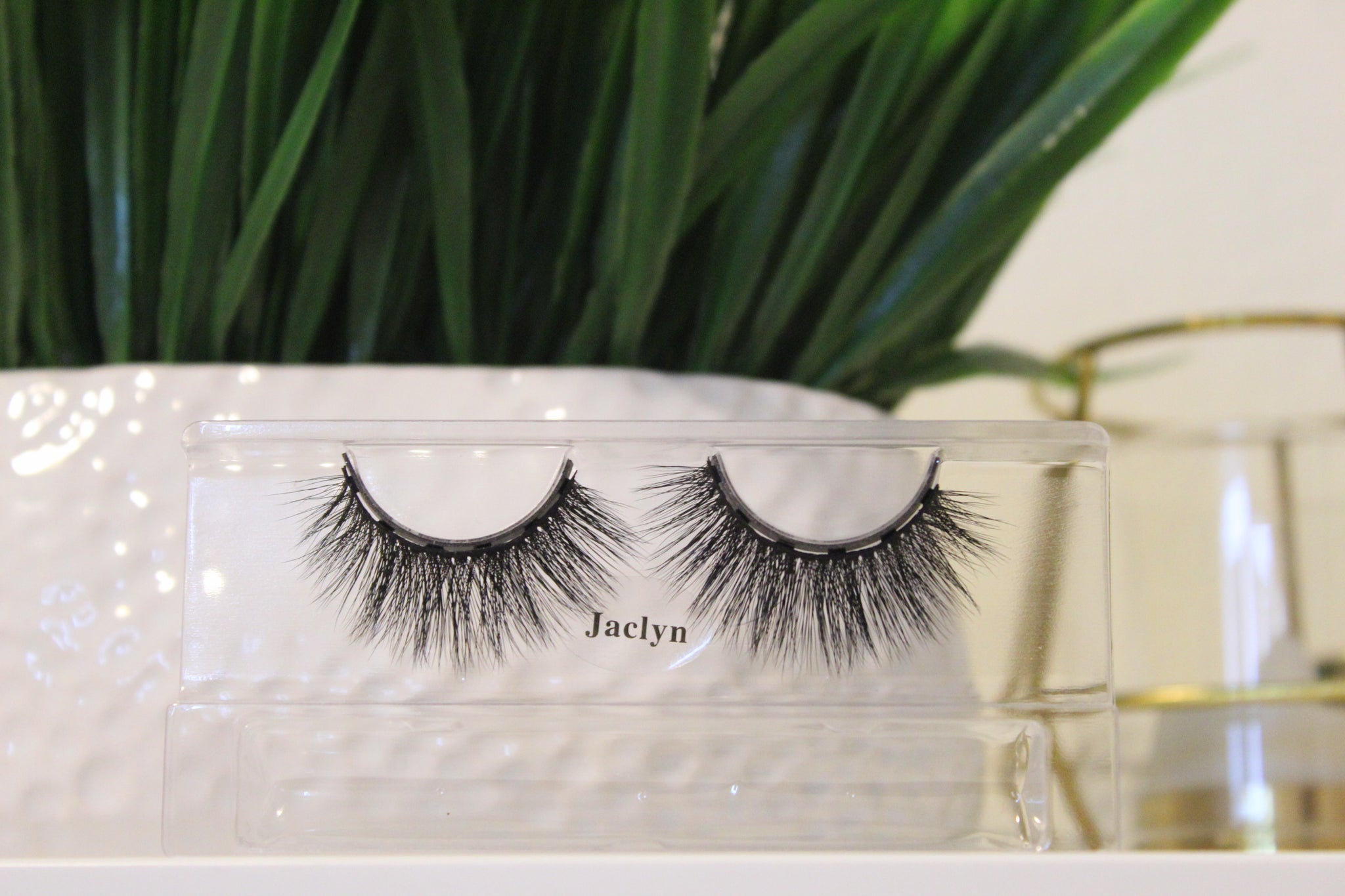Jaclyn Lashes | 6-Magnet Limited Edition Collection